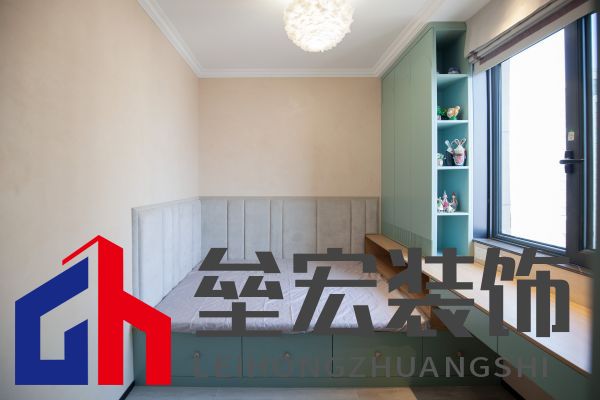 142㎡現(xiàn)代簡約丨 黑白格調(diào)下的溫柔空間！