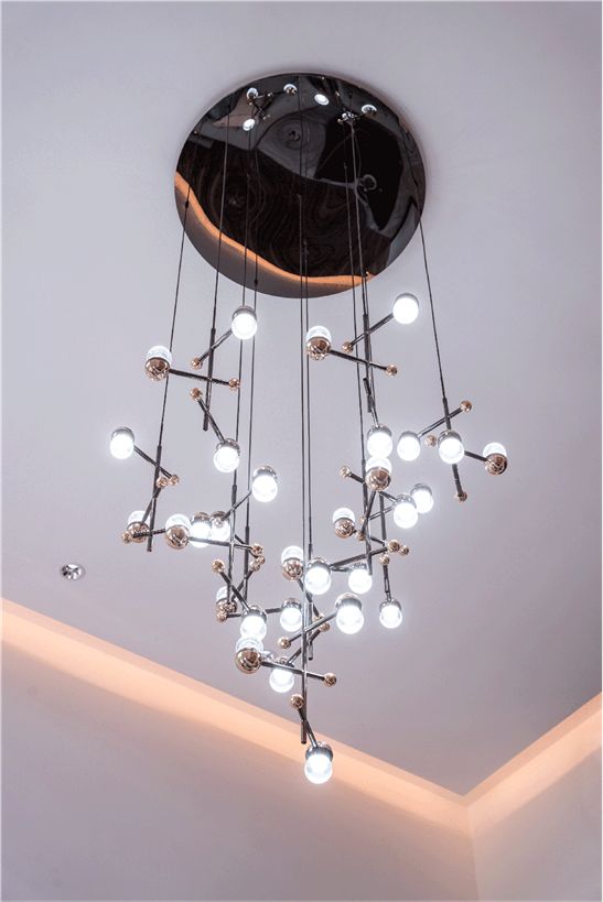 武大靖的冠軍新家燈光原來(lái)有這么多細(xì)節(jié)，華藝照明是怎么做到的