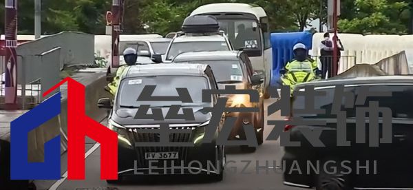 國貨之光！香港回歸25周年進港接待現(xiàn)場，驚現(xiàn)傳祺M8霸氣護航