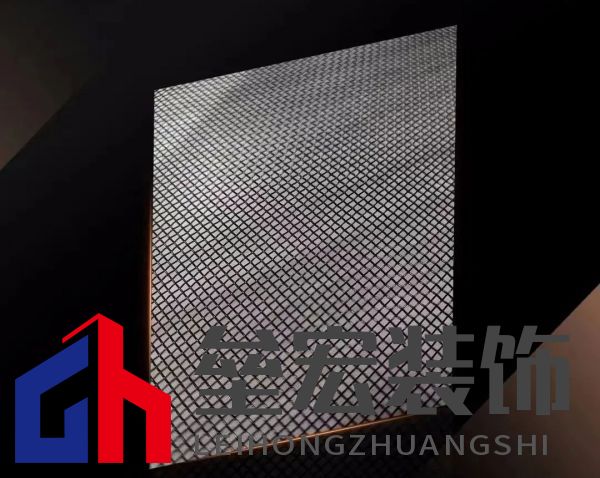 盛和金剛網(wǎng)再添數(shù)控設(shè)備，持續(xù)提升生產(chǎn)加工能力！