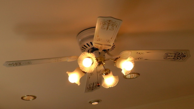 廈門室內(nèi)裝潢設(shè)計(jì)_杭州室內(nèi)裝飾工程_耳光室設(shè)計(jì)