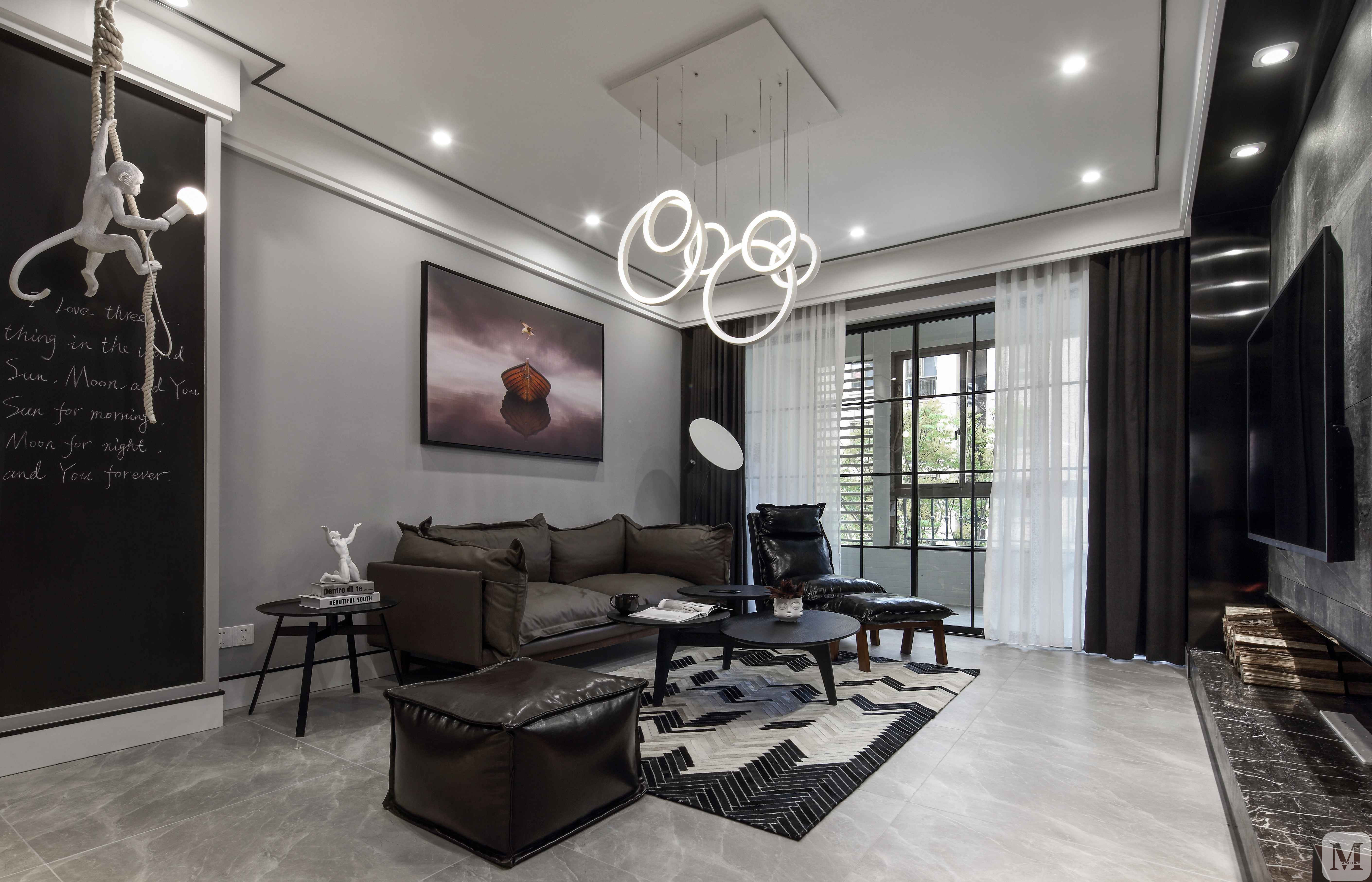 餐飲裝修東方華美裝飾_廈門裝飾裝修協(xié)會(huì)_二手房裝修 木工現(xiàn)場(chǎng)制作裝飾