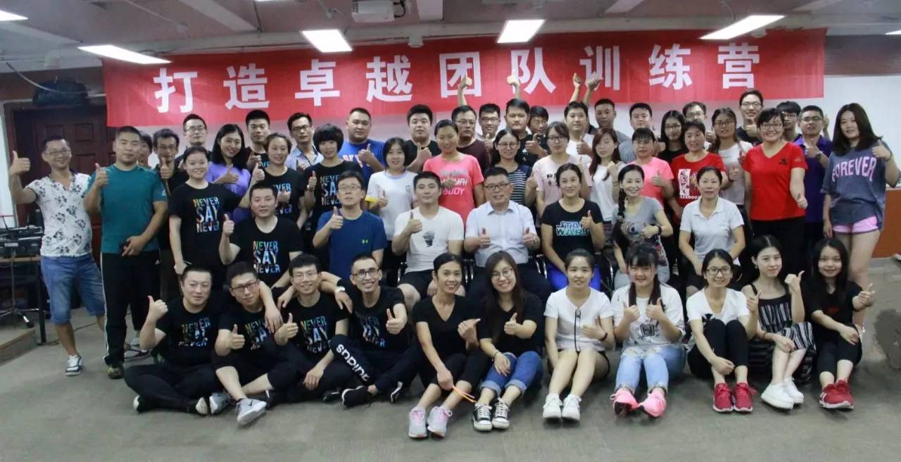 廈門裝修專業(yè)培訓機構(gòu)_廈門專業(yè)裝修_廈門裝修裝潢