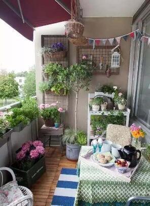 家庭裝修，陽臺這么改造，美觀又實用，太聰明了