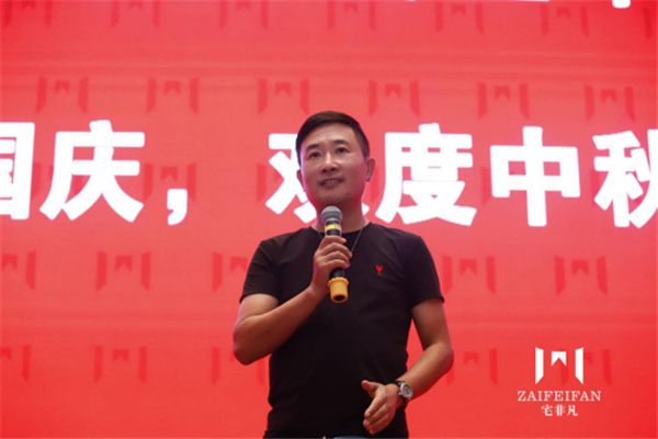 ?德國(guó)紅點(diǎn)獎(jiǎng)獲得者、德國(guó)iF 獎(jiǎng)獲得者陳方曉老師