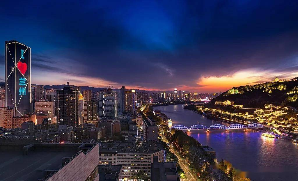 廈門裝修報價明細(xì)_廈門房屋裝修報價表_廈門裝修價格一般多少錢