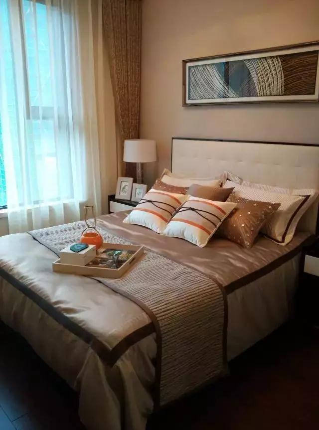 150㎡戶型四間朝南，一個創(chuàng)新的戶型，我不允許它有1㎡的浪費。