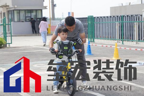 質鑒匠心，透明生產，走進優(yōu)貝童車透明工廠