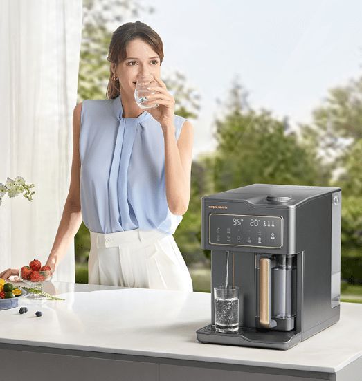 鉑金電解+富鍶礦化，摩飛富氫礦化凈飲機讓健康好水唾手可得