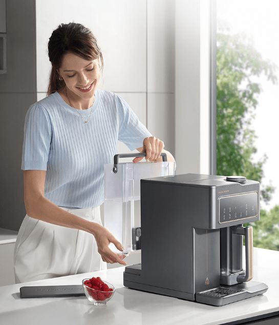 鉑金電解+富鍶礦化，摩飛富氫礦化凈飲機讓健康好水唾手可得