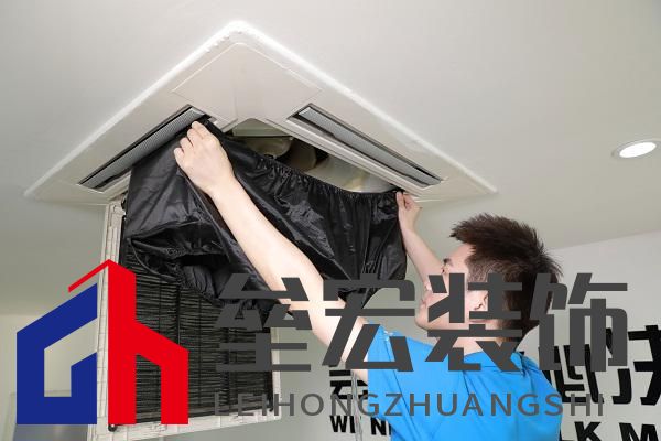 揭秘“小病大修”現(xiàn)象，啄木鳥(niǎo)家庭維修構(gòu)筑誠(chéng)信維修新生態(tài)