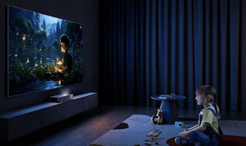 連續(xù)幾天熬夜刷劇后，我發(fā)現(xiàn)海信激光電視的“護眼”是真的！