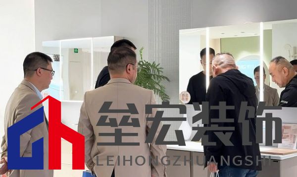 十大衛(wèi)浴品牌-鷹衛(wèi)浴：務(wù)實(shí)創(chuàng)新，共謀發(fā)展，全力開啟2025新征程！